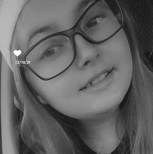 Meet your Posher, Kylee